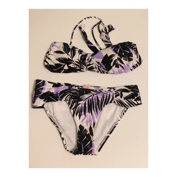 Roxy Bikini Set - Picture 1 of 3